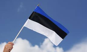 قوميو إستونيا يتظاهرون في استعراض قوة قبل الانتخابات العامة