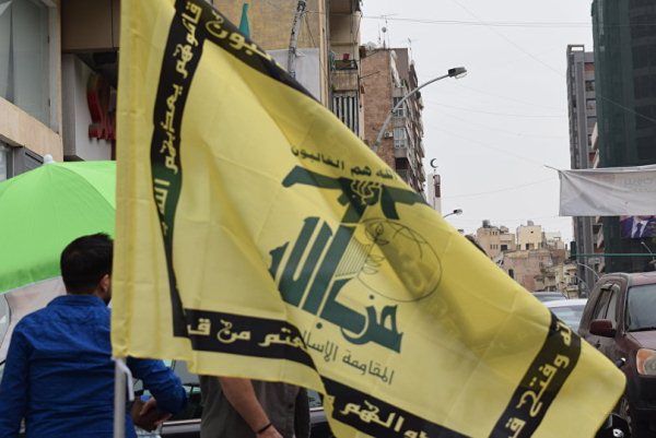 بريطانيا تحظر حزب الله 