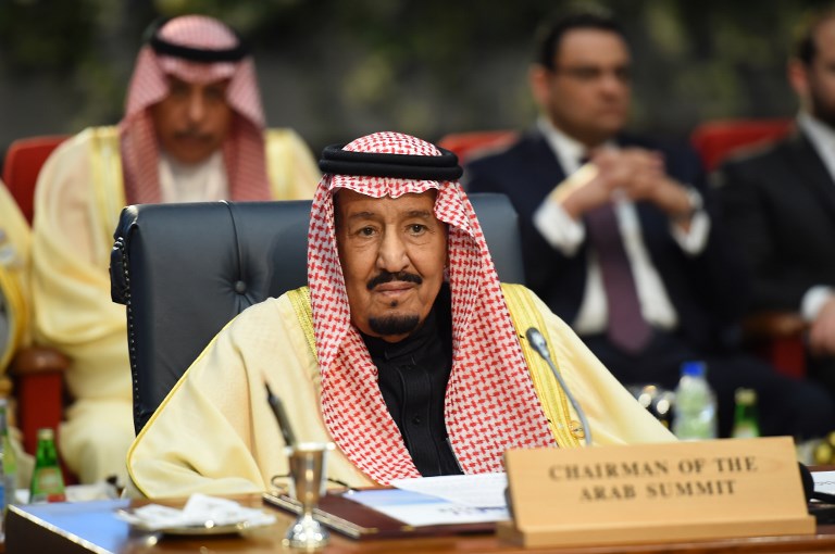 الملك سلمان مخاطبا قمة العرب والأوروبيين في شرم الشيخ