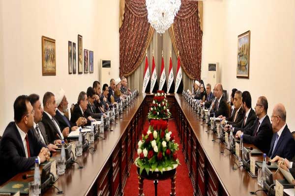 اجتماع القادة العراقيين في القصر الرئاسي في بغداد بدعوة من الرئيس صالح