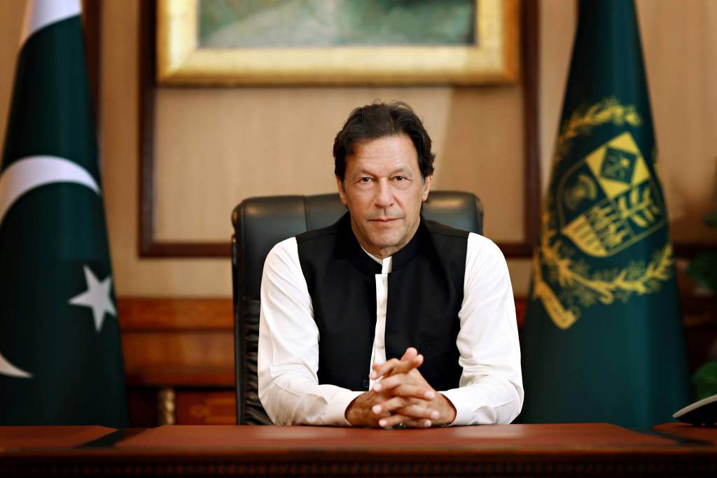 باكستانيون يرشحون عمران خان لجائزة نوبل للسلام
