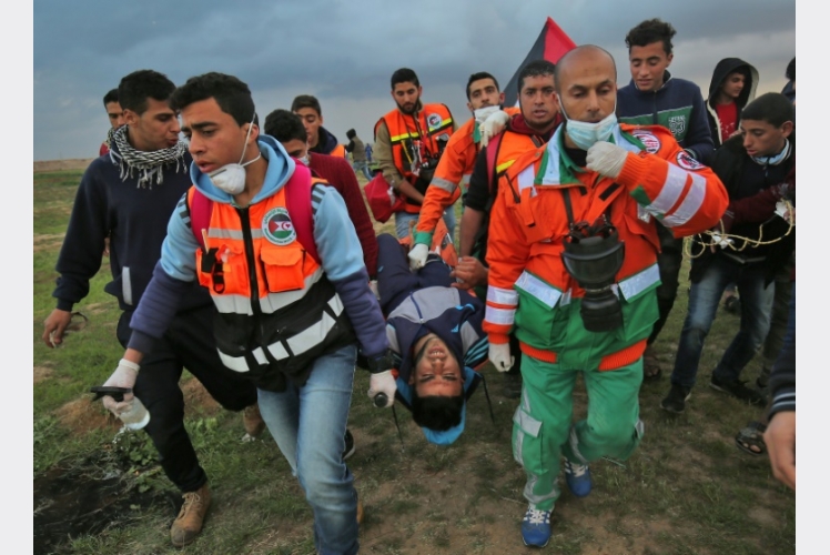 مقتل فتى فلسطيني بنيران إسرائيلية خلال مواجهات على حدود غزة