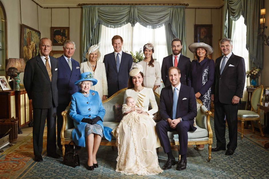 صورة للعائلة الملكية في بريطانيا