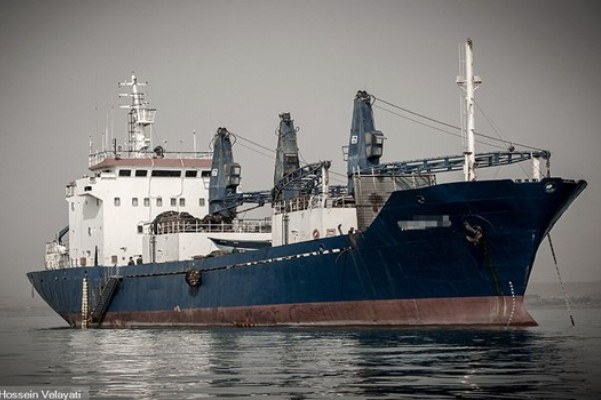 إيران تحتجز سفينة صيد صينية