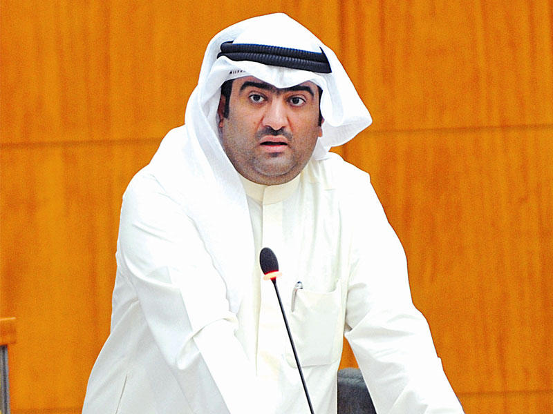 وزير التجارة والصناعة الكويتي خالد الروضان