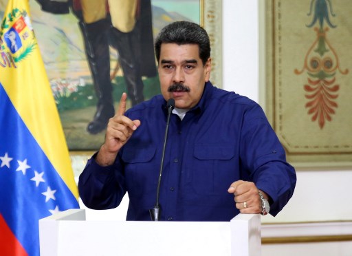 مادورو يكلّف عسكريين مراقبة البنية التحتية في فنزويلا