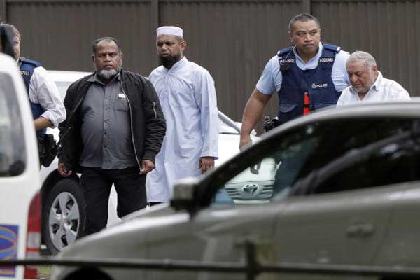 إمام مسجد لينوود: المتطرفون لن يمسّوا بثقتنا في نيوزيلندا