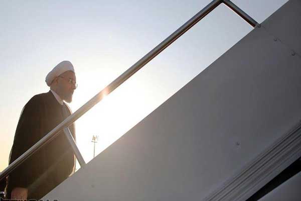 روحاني مغادرًا النجف وعائدًا إلى طهران في ختام زيارته الرسمية إلى العراق