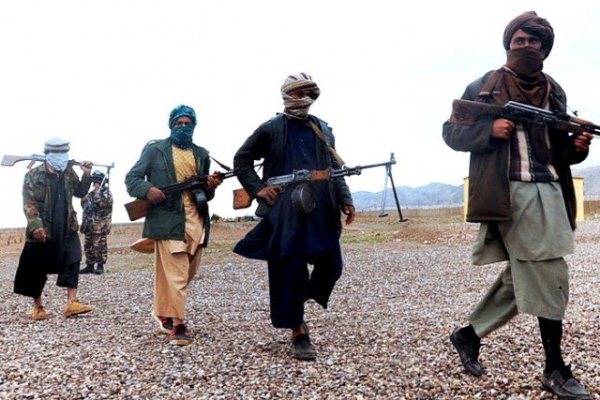 متمردو طالبان يأسرون 58 من حرس الحدود الأفغان