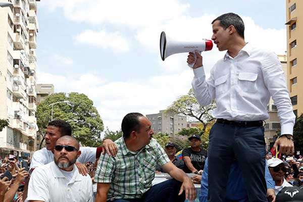 زعيم المعارضة في فنزويلا خوان غوايدو