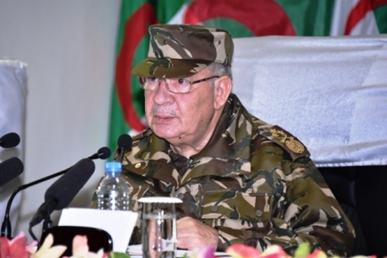 قائد الجيش الجزائري