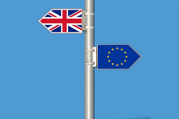 الاتحاد الأوروبي يعلن إنهاء الاستعدادات لمواجهة احتمال بريكست بدون اتفاق