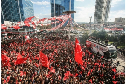 إعادة فرز الأصوات في 18 دائرة باسطنبول بعد طعن حزب إردوغان بالنتائج