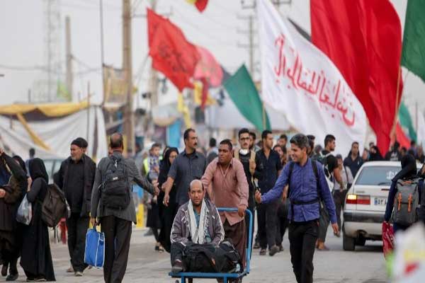 إيرانيون يعبرون الحدود إلى العراق