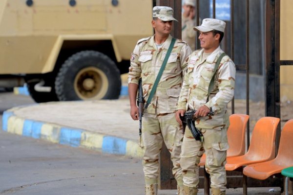 الإمارات تعزي مصر بضحايا تفجير انتحاري شمال سيناء