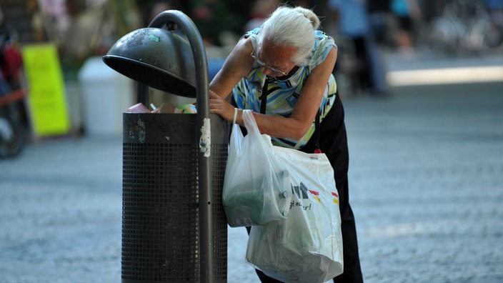 معاشات التقاعد في ألمانيا لا تسدّ احتياجات المسنين