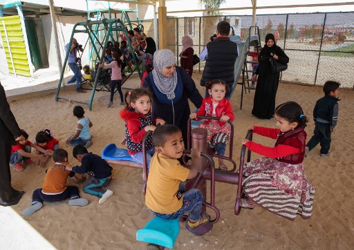 أكراد سوريا يعيدون 25 امرأة وطفلاً ايزيدياً إلى سنجار العراقية