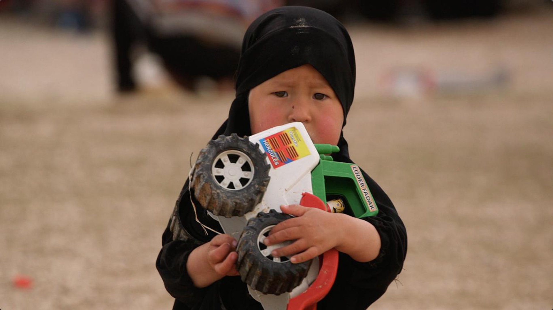 تنظيم الدولة: النسوة والأطفال الذين تخلى عنهم العالم