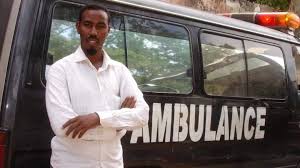 قصة الرجل الذي أنشاء خدمة الإسعاف المجاني الوحيدة في الصومال