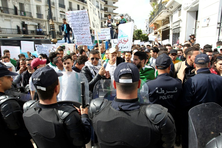 تظاهرة لطلاب جزائريين في العاصمة الثلاثاء 16 أبريل 2019