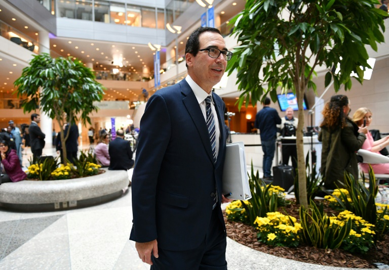 وزير الخزانة الأميركي ستيفن منوتشين في اجتماعات الربيع لصندوق النقد الدولي في واشنطن، في 11 أبريل 2019