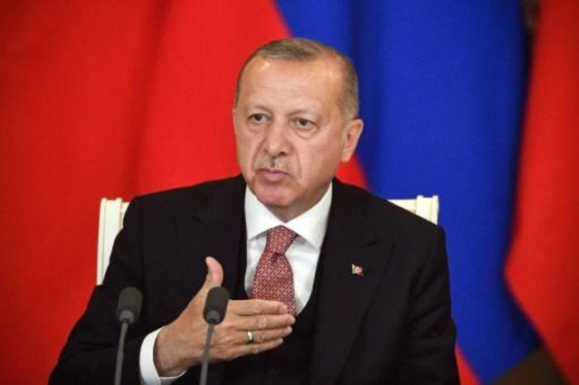 تركيا تجمد موجودات ثلاثة من قادة الحوثيين اليمنيين
