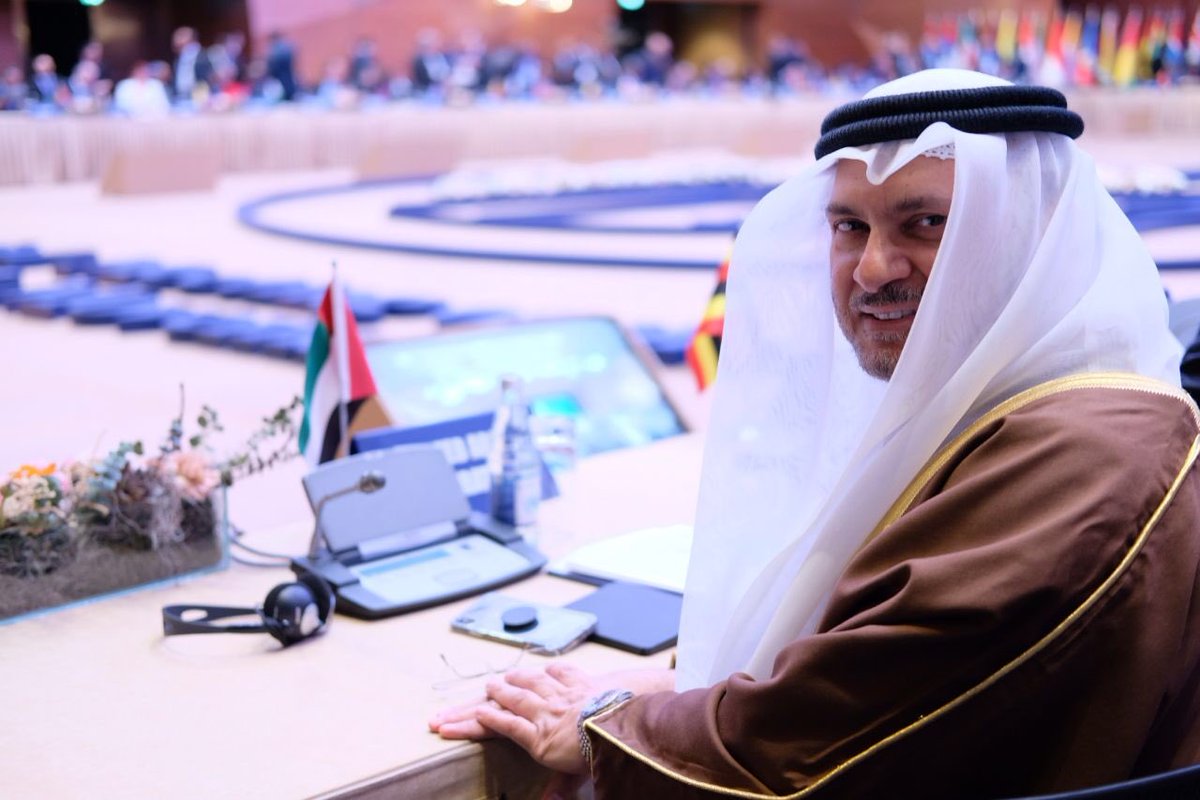  أنور قرقاش وزير الدولة الاماراتي للشؤون الخارجية