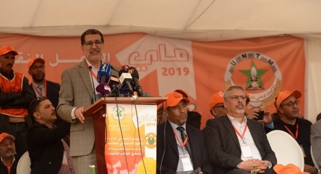 المغرب يحتفل بعيد العمال وسط انقسام النقابات