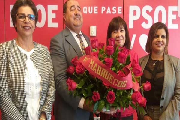 إدريس لشكر الأمين العام للاتحاد الاشتراكي للقوات الشعبية لدى استقباله من طرف كريسينا ناربونا رئيسة الحزب العمالي الاشتراكي الإسباني في مدريد