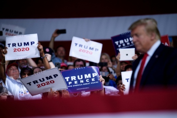 دونالد ترمب في بنما سيتي بيتش بولاية فلوريدا في 8 مايو 2019