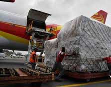 الصين ترسل 71 طنًا من المساعدات الطبية إلى فنزويلا
