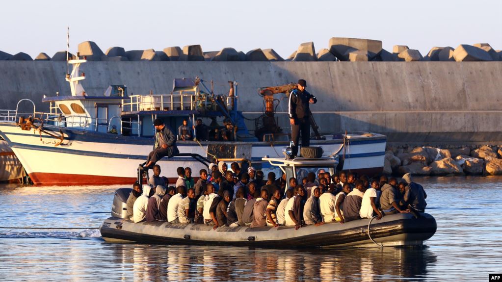 منظمة ألمانية غير حكومية تنقذ 65 مهاجرا قبالة الشواطىء الليبية