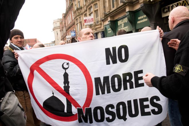 الحكومة البريطانية ترفض مقترحات تعريف (Islamophobia)