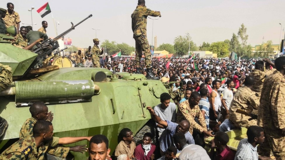 مظاهرات السودان: قوى دولية تدعو إلى استئناف المفاوضات فورا