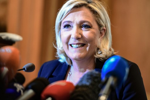 مارين لوبن تهاجم بشدة الرئيس الفرنسي