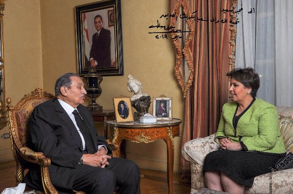 صورة من لقاء فجر السعيد مع مبارك