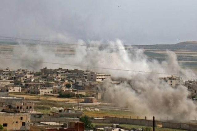 20 قتيلًا الخميس جراء المعارك والقصف في شمال غرب سوريا