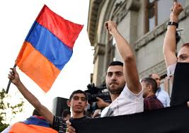 الأمل في الثورة مستمر في أرمينيا بعد سنة على اندلاعها