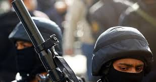 مقتل 12 إسلاميًا في تبادل نيران مع الشرطة المصرية في القاهرة