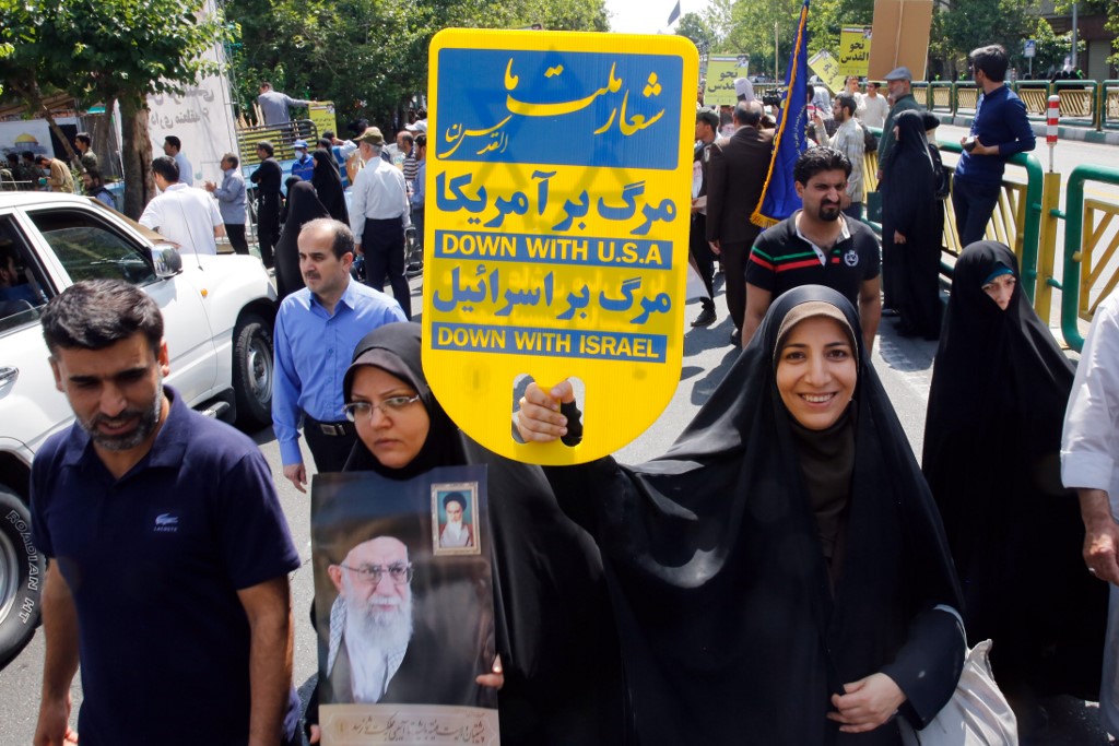 ايرانيون يشاركون في مسيرات يوم القدس العالمي