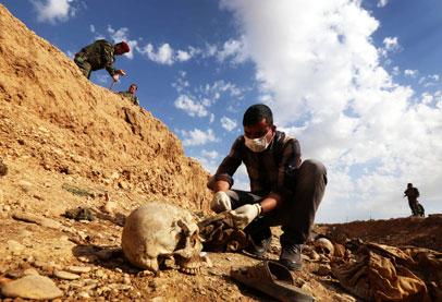 بدء التعرف على هويات 141 جثة أخرجت من مقابر سنجار بالعراق