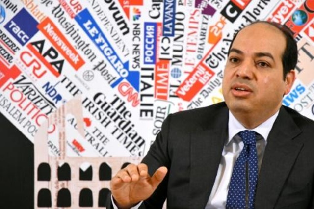 نائب رئيس حكومة الوفاق الليبية احمد معيتيق متحدثا في روما في 16 ابريل 2019