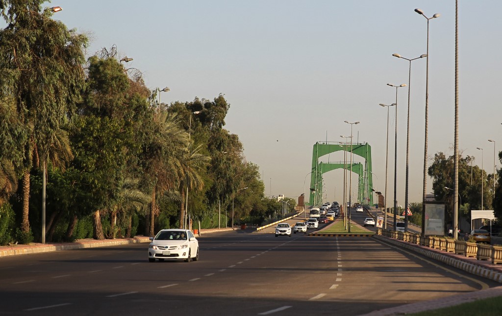 سيارات العراقيين تدخل المنطقة الخضراء في بغداد