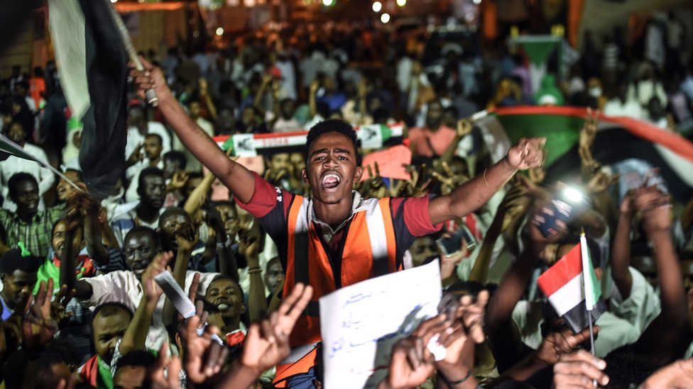 الأزمة في السودان: من يهتم بما يجري هناك؟