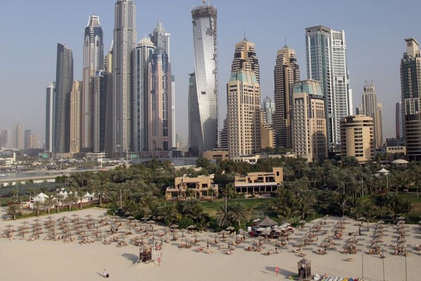 الإمارات تُعفي أبناء السياح من رسوم التأشيرة خلال الصيف