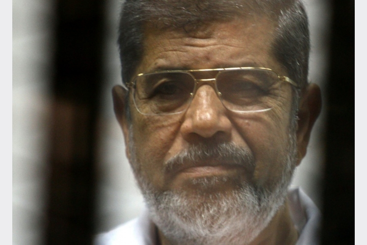 الرئيس المصري السابق محمد مرسي يوارى الثرى