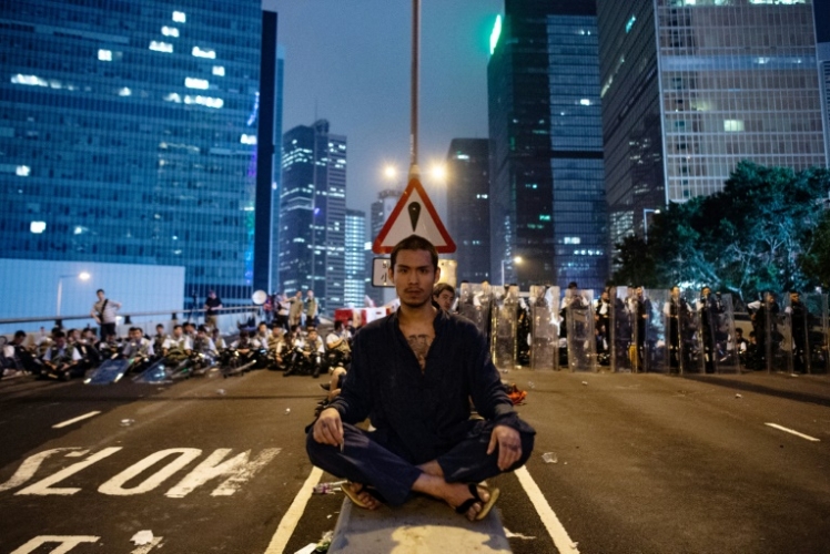المحتجون في هونغ كونغ يهددون بتظاهرات جديدة إذا لم تلق مطالبهم استجابة
