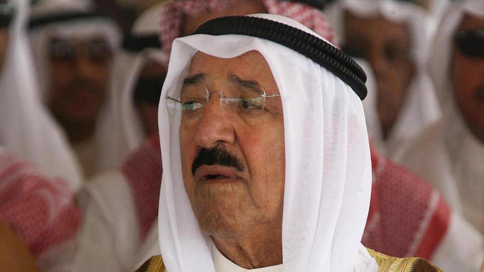 أمير الكويت في زيارة إلى العراق وسط تصاعد لحدة التوتر في المنطقة