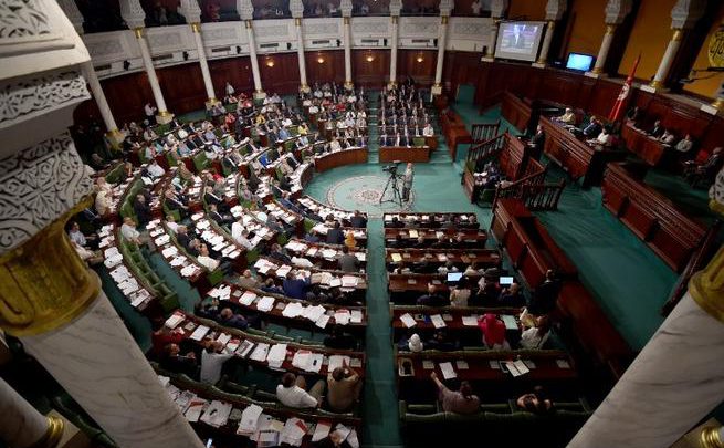 51 نائبا في البرلمان التونسي يقدمون طعنا في تنقيحات القانون الانتخابي