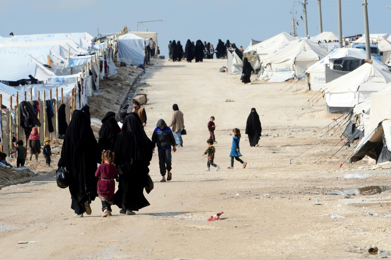 رئيس وزراء أستراليا يعلن إخراج أولاد جهاديين أستراليين من مخيم في سوريا